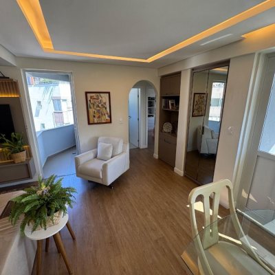 Cobertura com 130m², 3 quartos (sendo 1 suíte), 1 garagem, no bairro Itacorubi em Florianópolis