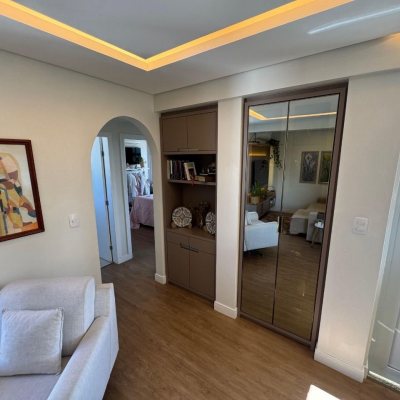 Cobertura com 130m², 3 quartos (sendo 1 suíte), 1 garagem, no bairro Itacorubi em Florianópolis