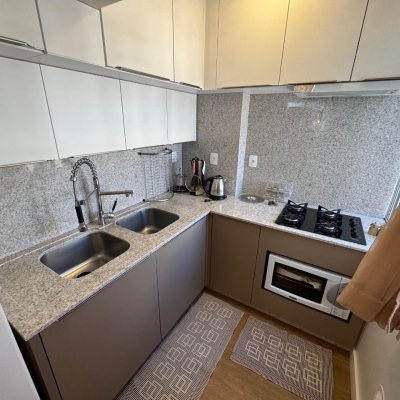 Cobertura com 130m², 3 quartos (sendo 1 suíte), 1 garagem, no bairro Itacorubi em Florianópolis