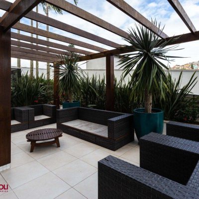 Apartamentos com 114m², 3 quartos, 2 suítes, 2 garagens, no bairro Agronômica em Florianópolis