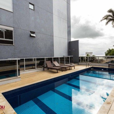 Apartamentos com 114m², 3 quartos, 2 suítes, 2 garagens, no bairro Agronômica em Florianópolis