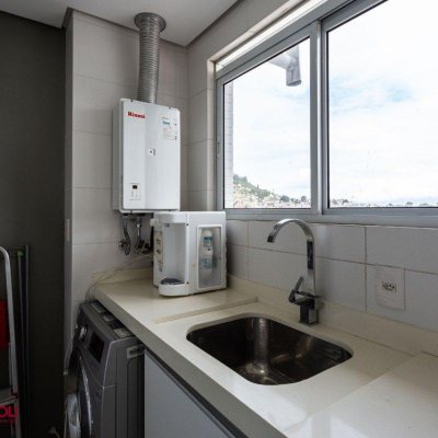 Apartamentos com 114m², 3 quartos, 2 suítes, 2 garagens, no bairro Agronômica em Florianópolis