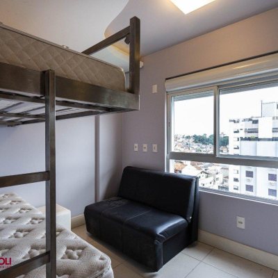 Apartamentos com 114m², 3 quartos, 2 suítes, 2 garagens, no bairro Agronômica em Florianópolis