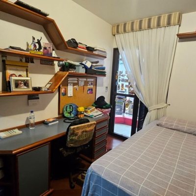 Apartamentos com 246m², 4 quartos, 2 suítes, 2 garagens, no bairro Centro em Florianópolis