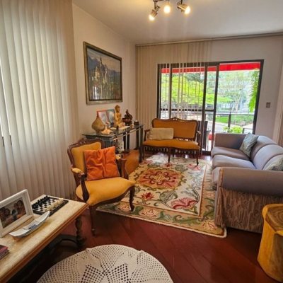Apartamentos com 246m², 4 quartos, 2 suítes, 2 garagens, no bairro Centro em Florianópolis