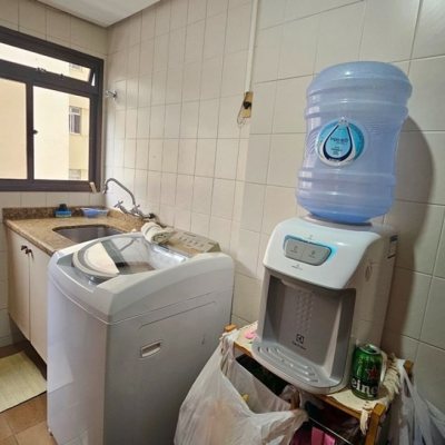 Apartamentos com 246m², 4 quartos, 2 suítes, 2 garagens, no bairro Centro em Florianópolis