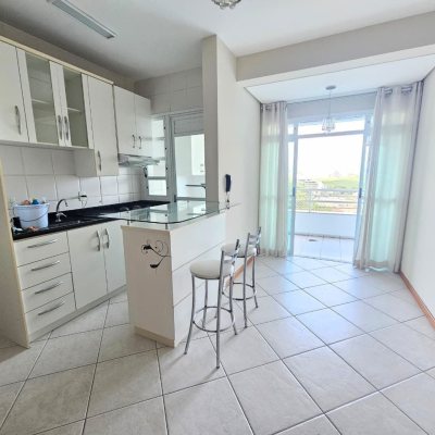Apartamentos com 49m², 1 quarto, 1 garagem, no bairro Itacorubi em Florianópolis