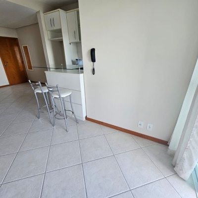 Apartamentos com 49m², 1 quarto, 1 garagem, no bairro Itacorubi em Florianópolis