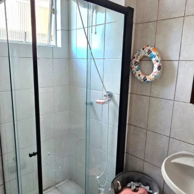 Apartamentos com 84m², 3 quartos (sendo 1 suíte), 1 garagem, no bairro Campinas em São José