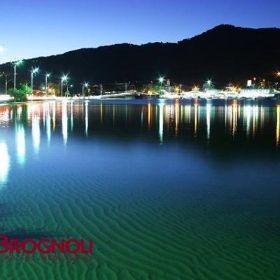 Casa Residencial com 1400m², 28 quartos, no bairro Lagoa Da Conceição em Florianópolis