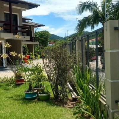 Casa Residencial/Comercial com 1400m², no bairro Lagoa Da Conceição em Florianópolis