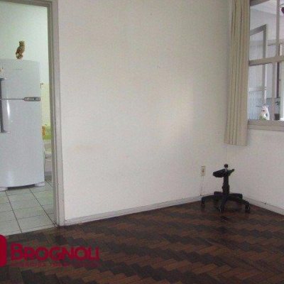 Apartamentos com 88m², 3 quartos, no bairro Centro em Florianópolis