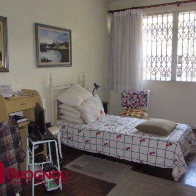 Apartamentos com 88m², 3 quartos, no bairro Centro em Florianópolis