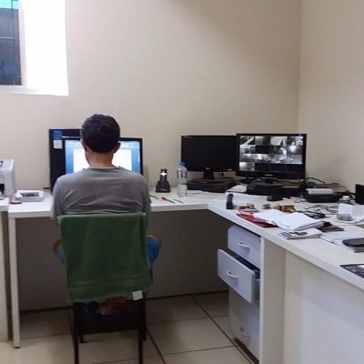 Galpao/Deposito com 1270m², 6 garagens, no bairro Serraria em São José