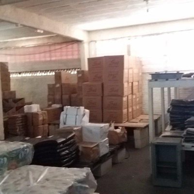 Galpao/Deposito com 1270m², 6 garagens, no bairro Serraria em São José