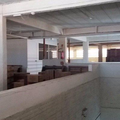 Galpao/Deposito com 1270m², 6 garagens, no bairro Serraria em São José