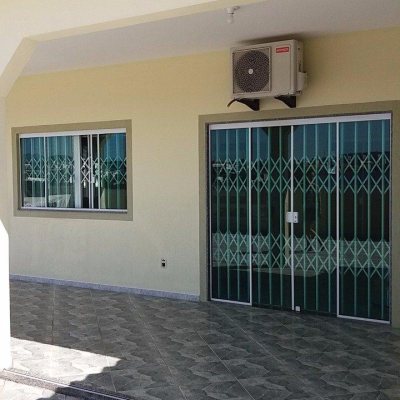 Galpao/Deposito com 1270m², 6 garagens, no bairro Serraria em São José