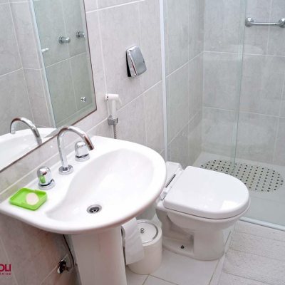 Apartamentos com 200m², 3 quartos (sendo 3 suítes), 3 garagens, no bairro Balneário em Florianópolis