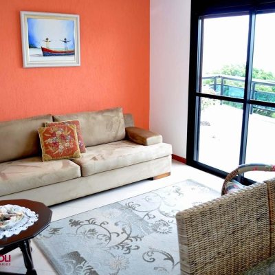 Apartamentos com 200m², 3 quartos (sendo 3 suítes), 3 garagens, no bairro Balneário em Florianópolis