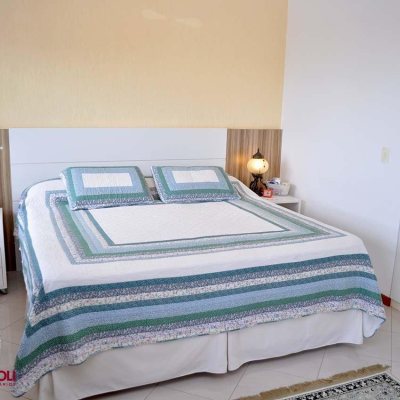 Apartamentos com 200m², 3 quartos (sendo 3 suítes), 3 garagens, no bairro Balneário em Florianópolis