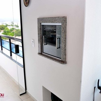 Apartamentos com 200m², 3 quartos (sendo 3 suítes), 3 garagens, no bairro Balneário em Florianópolis