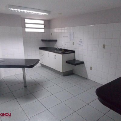 Loja com 1137m², no bairro Centro em Florianópolis