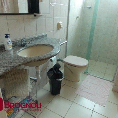 Cobertura com 163m², 3 quartos (sendo 1 suíte), 2 garagens, no bairro Carvoeira em Florianópolis