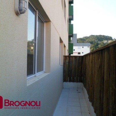 Apartamentos com 81m², 2 quartos, 1 suíte, 1 garagem, no bairro Forquilhinha em São José