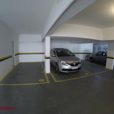 Cobertura com 111m², 2 quartos, 1 suíte, 2 garagens, no bairro Córrego Grande em Florianópolis