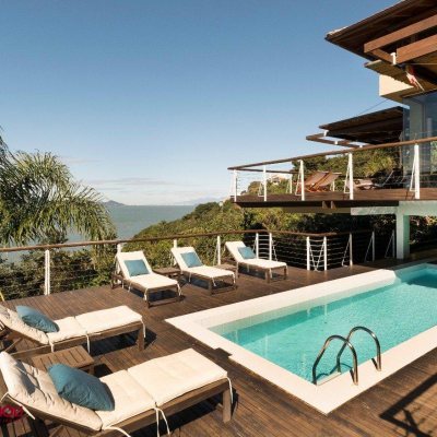 Casa em Condomínio com 517m², 5 quartos, 2 suítes, no bairro Armação Piedade em Governador Celso Ramos