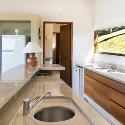 Casa em Condomínio com 517m², 5 quartos, 2 suítes, no bairro Armação Piedade em Governador Celso Ramos