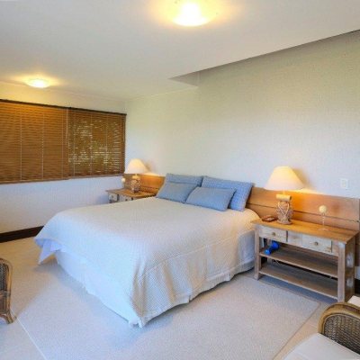 Casa em Condomínio com 517m², 5 quartos, 2 suítes, no bairro Armação Piedade em Governador Celso Ramos