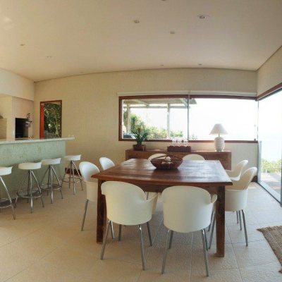 Casa em Condomínio com 517m², 5 quartos, 2 suítes, no bairro Armação Piedade em Governador Celso Ramos