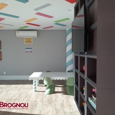 Cobertura com 159m², 3 quartos, 1 suíte, 1 garagem, no bairro Agronômica em Florianópolis