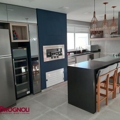 Cobertura com 159m², 3 quartos, 1 suíte, 1 garagem, no bairro Agronômica em Florianópolis