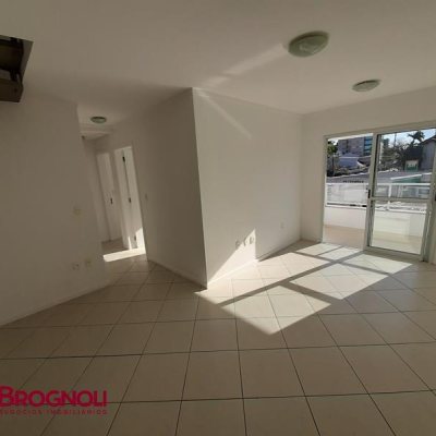 Cobertura com 159m², 3 quartos, 1 suíte, 1 garagem, no bairro Agronômica em Florianópolis