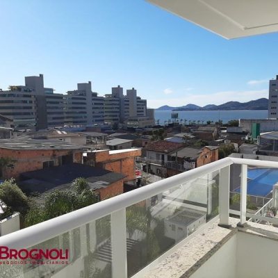 Cobertura com 159m², 3 quartos, 1 suíte, 1 garagem, no bairro Agronômica em Florianópolis