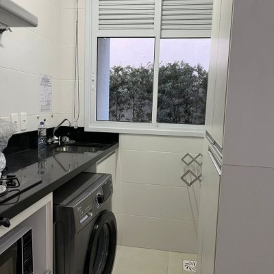 Apartamentos com 38m², 1 quarto, 1 garagem, no bairro Centro em Florianópolis