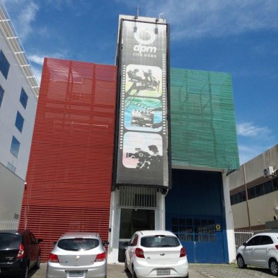 Predio com 1024m², 14 garagens, no bairro Itacorubi em Florianópolis