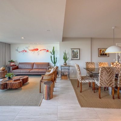 Apartamentos com 130m², 3 quartos, 2 suítes, 2 garagens, no bairro Coqueiros em Florianópolis