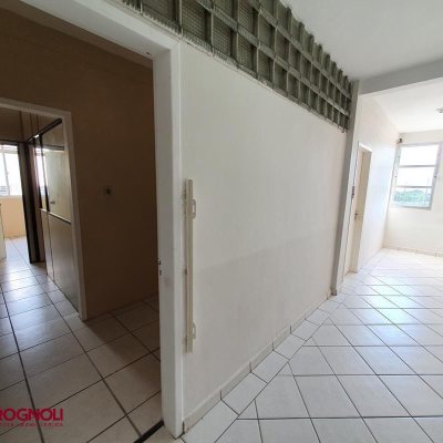 Sala com 27m², no bairro Centro em Florianópolis