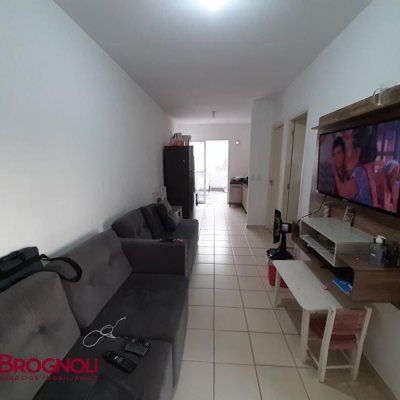 Casa em Condomínio com 51m², 3 quartos, 2 garagens, no bairro Bela Vista em Palhoça