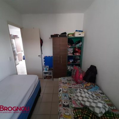 Casa em Condomínio com 51m², 3 quartos, 2 garagens, no bairro Bela Vista em Palhoça