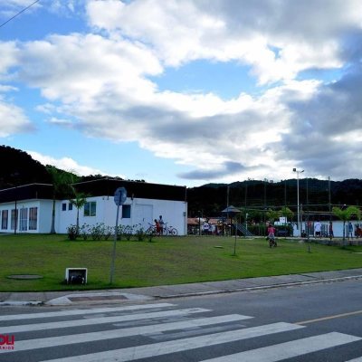 Casa em Condomínio com 51m², 3 quartos, 2 garagens, no bairro Bela Vista em Palhoça