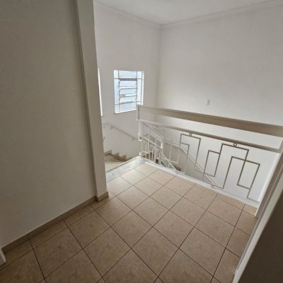 Casa Comercial com 198m², no bairro Centro em Florianópolis