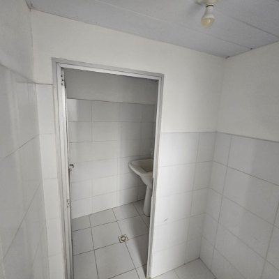 Casa Comercial com 198m², no bairro Centro em Florianópolis