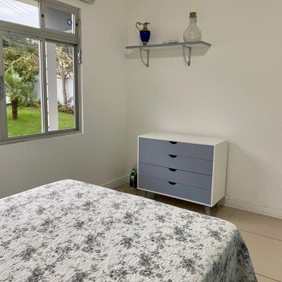 Casa Residencial/Comercial com 320m², no bairro Canasvieiras em Florianópolis