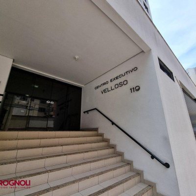 Sala com 35m², 1 garagem, no bairro Centro em Florianópolis