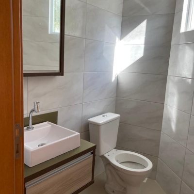 Predio com 600m², 8 garagens, no bairro Centro em Florianópolis