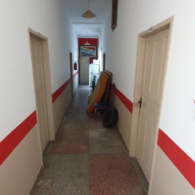 Predio com 461m², 4 garagens, no bairro Estreito em Florianópolis